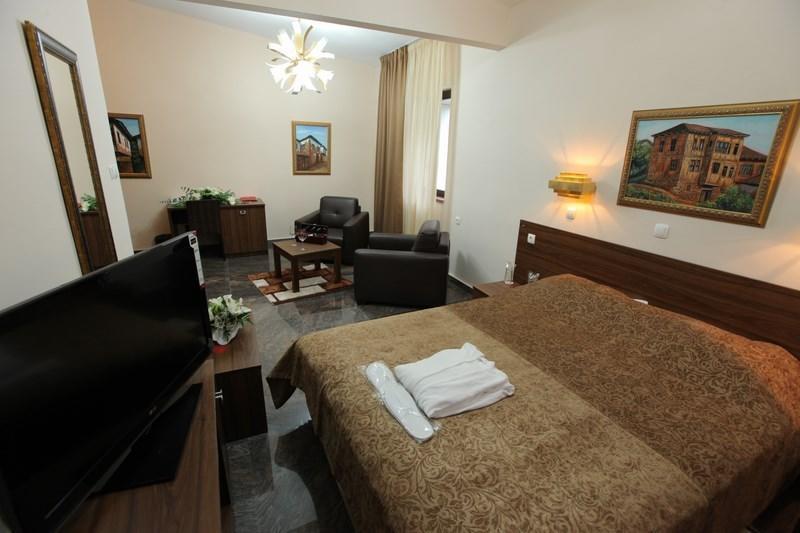 Hotel Kratis Kratovo Zimmer foto